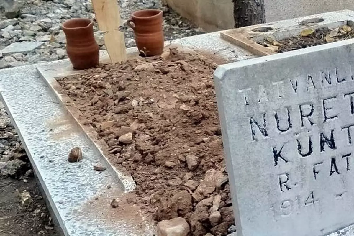 Kabir kazısında bulunan kemiklerin gizemi çözülemiyor! Biri kadın biri erkek…