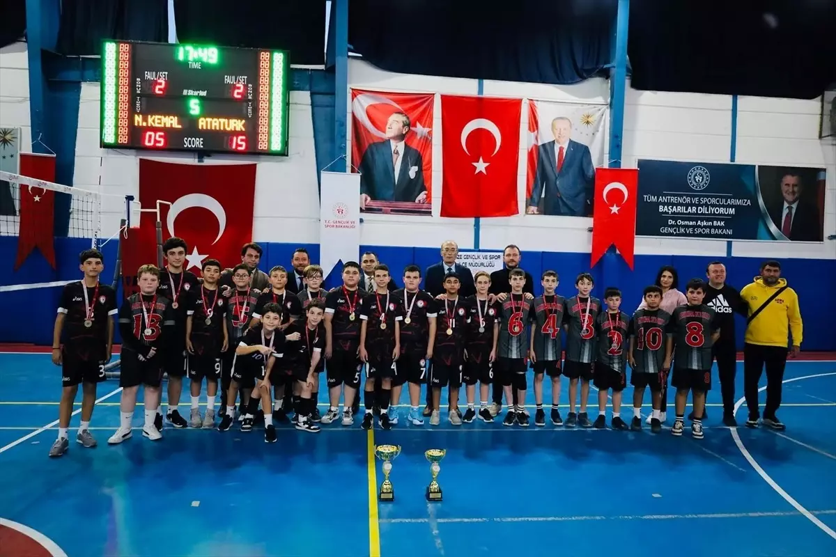 Vize’de Voleybol Turnuvası Tamamlandı