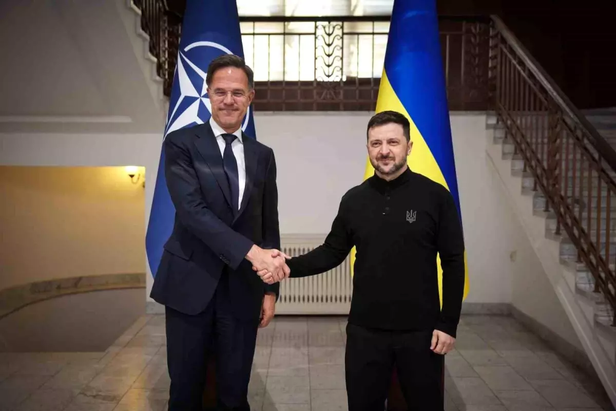 Zelenskiy ve Rutte’den Ateşkes Vurgusu